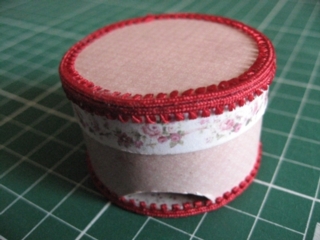 doll's hat box
